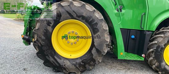 Cosechadora de Cereal - John Deere - 8300