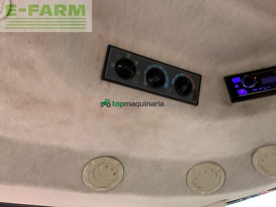 Tractor agrícola - Massey Ferguson - 6714s dyna6 tractor (st25429)