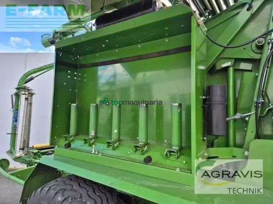 Empacadora gigant - Krone - comprima cf 155 xc