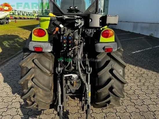 Tractor agrícola - Claas - nexos 260 s stage v
