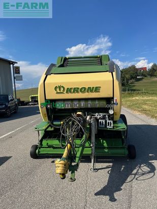 Empacadora gigant - Krone - comprima v 150 xc