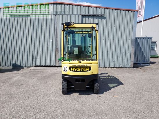 Elevadora - Hyster - j 2.5xn