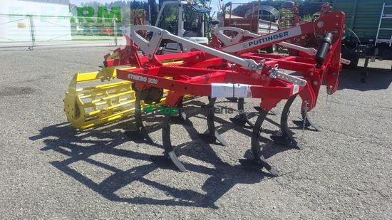 Cultivador - Pöttinger - synkro 3030