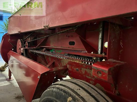 Empacadora gigant - New Holland - 366