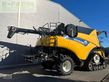 Cosechadora de Cereal - New Holland - cr 8.80 raupe