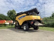Cosechadora de Cereal - New Holland - CR8080