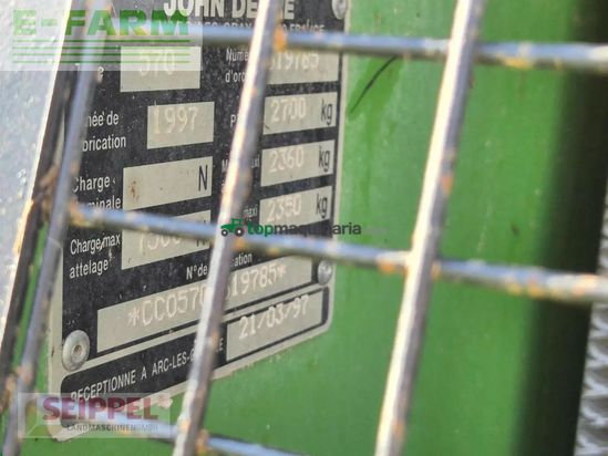 Empacadora gigant - John Deere - 570