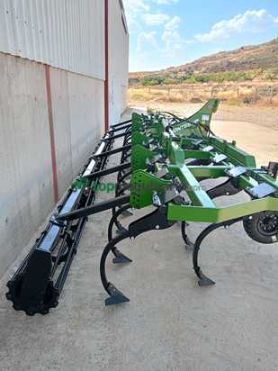 CULTIVADOR SEMICHISEL DE 25 BRAZOS ELASTOMEROS 35X35