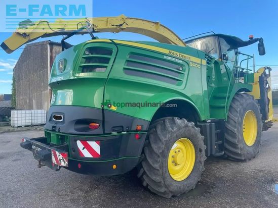 Cosechadora de Cereal - John Deere - 8400