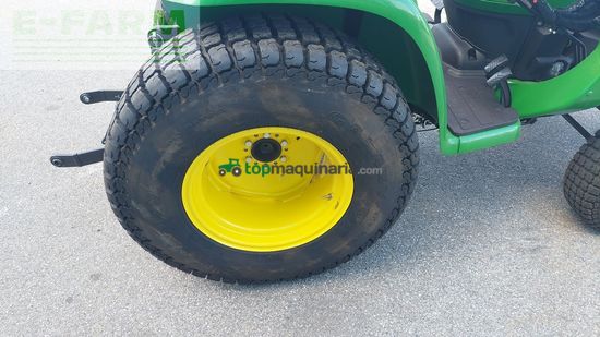 Tractor agrícola - John Deere - 3025E