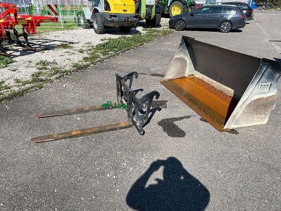 Minicargadora - Caterpillar - 907m