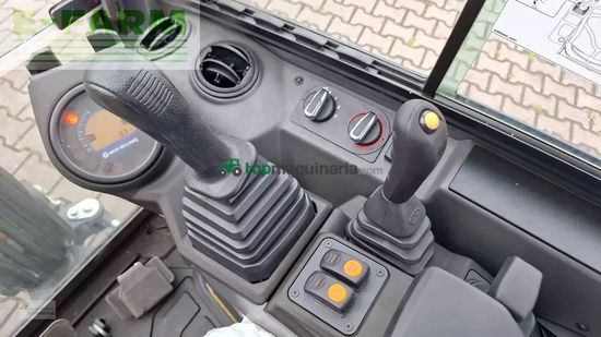 Excavadora - New Holland - e18 d // eurocomach