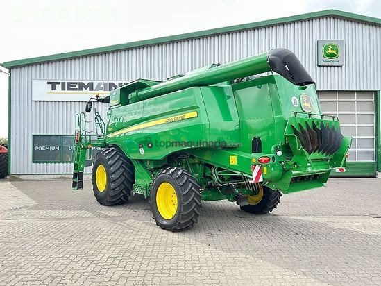 Cosechadora de Cereal - John Deere - t550