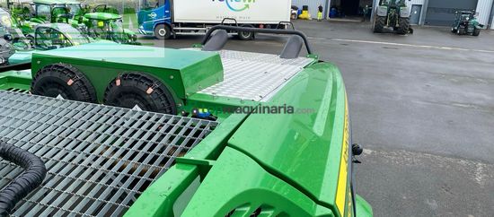 Cosechadora de Cereal - John Deere - 9700