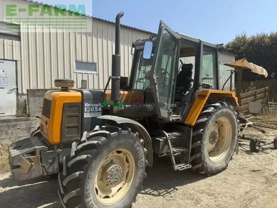 Tractor agrícola - Renault - 120.54 4rm