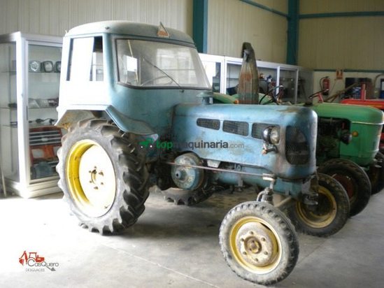 Tractor antiguo LANZ D 3016