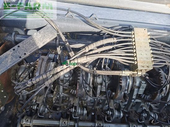 Empacadora gigant - Kuhn - lsb 1270