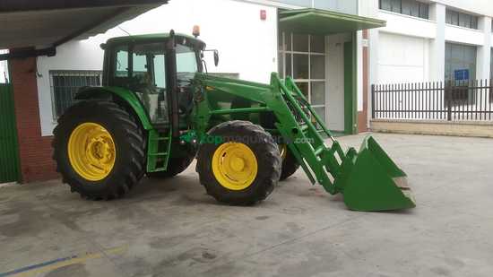Tractor agrícola - John Deere - 6820 con pala 