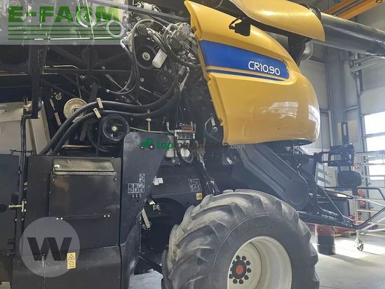 Cosechadora de Cereal - New Holland - cr 10.90