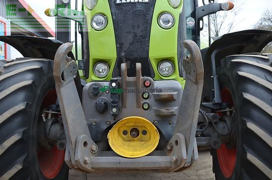 Tractor agrícola - Claas - arion 550 cmatic