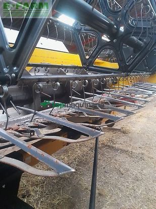 Cosechadora de Cereal - New Holland - cx 8060