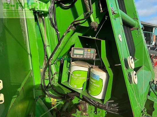 Empacadora gigant - John Deere - 590