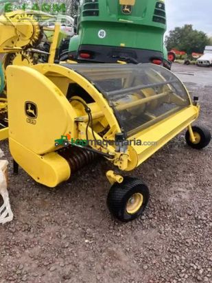 Cosechadora de Cereal - John Deere - 8400