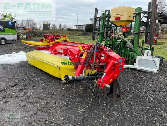 Henificador - Pöttinger - nova cat 302 ed