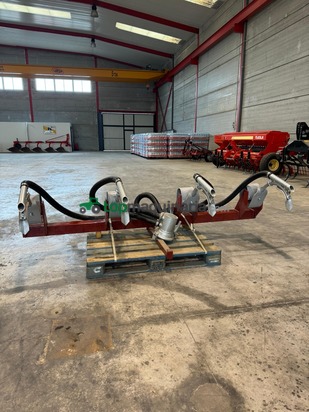  Aplicador Purin  GILI modelo 2500.