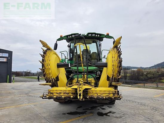 Cosechadora de Cereal - John Deere - 8400 mit kemper 460 plus