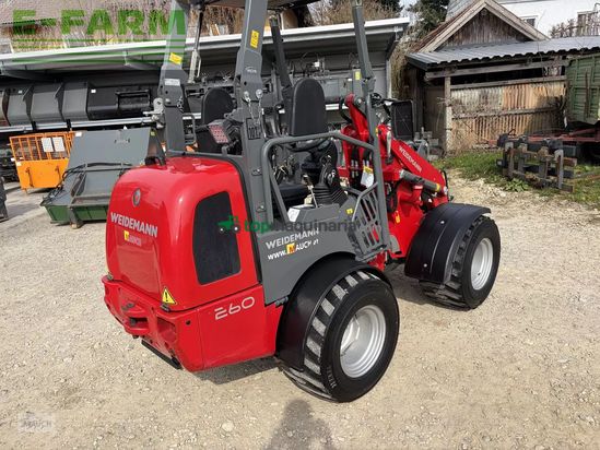 Telescopica - Weidemann - 1260 mit 4 zylinder motor, unter 2,0m