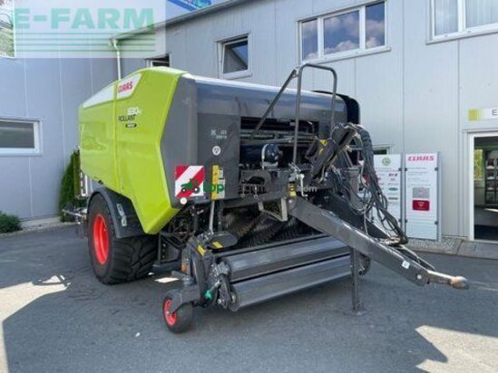Empacadora gigant - Claas - rollant 630 rc uniwrap