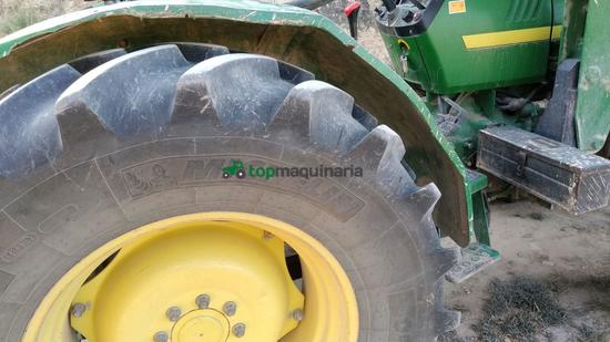 Tractor agrícola - John Deere - 5500