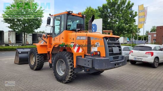 Minicargadora - Doosan - dl 200 mit waage
