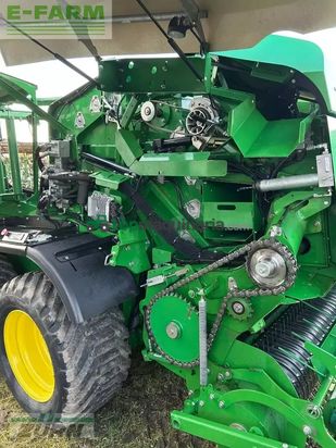 Empacadora gigant - John Deere - c441r