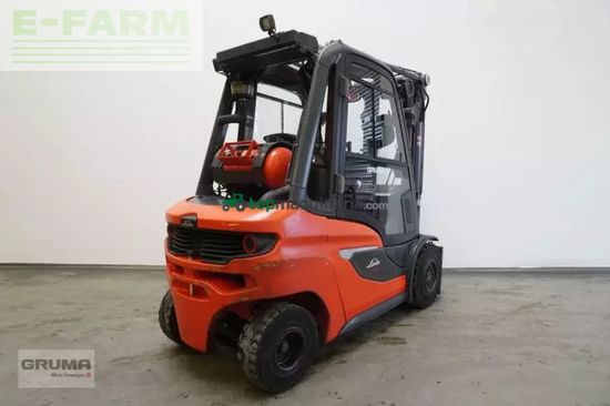 Elevadora - Linde - h 30 t 1202