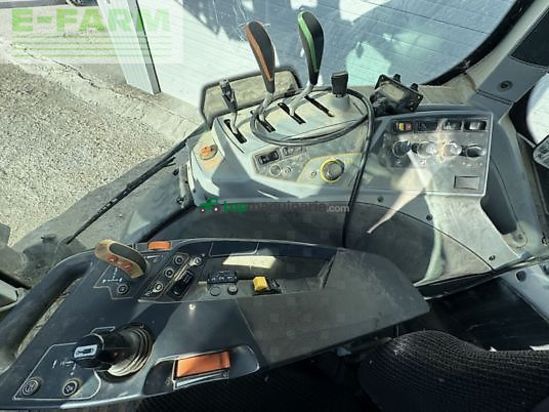 Tractor agrícola - Valtra - n134a