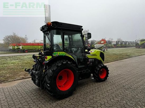 Tractor agrícola - Claas - nexos 220 s stage v