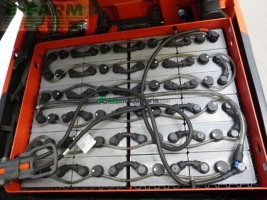 Elevadora - Linde - e 18 ph evo 386-02