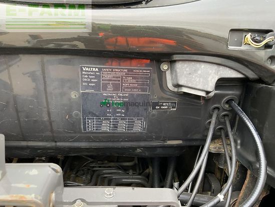 Tractor agrícola - Valtra - t174 active unlimited tractor (st25060)