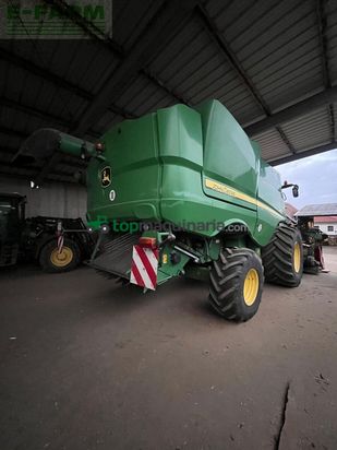 Cosechadora de Cereal - John Deere - s670i