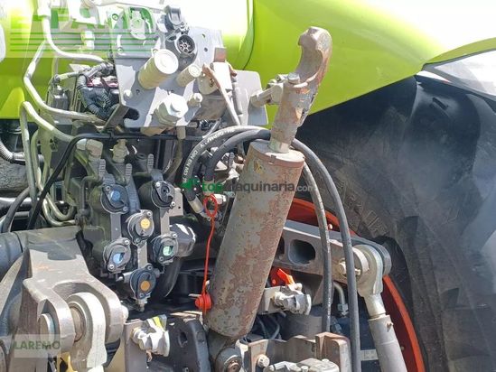 Tractor agrícola - Claas - axion 830 cmatic cebis lenksystem s7 egnos