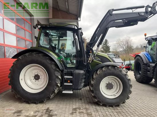 Tractor agrícola - Valtra - n 135a forst+fl+rüfa