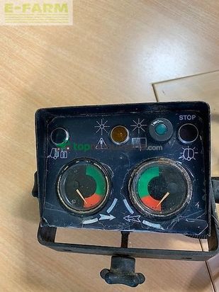 Empacadora gigant - John Deere - 550