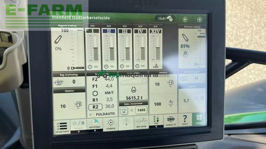 Tractor agrícola - John Deere - 6215r med frontlift og front pto på