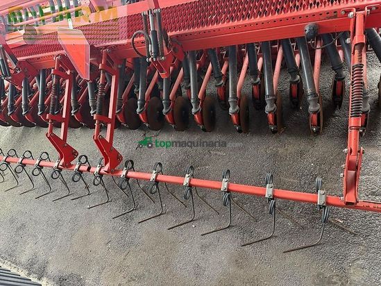 Sembradora - Kuhn - combiliner 4m