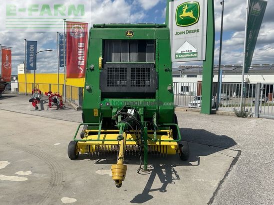 Empacadora gigant - John Deere - 592c