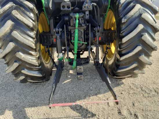 Tractor agrícola - John Deere - 5400N con pala 
