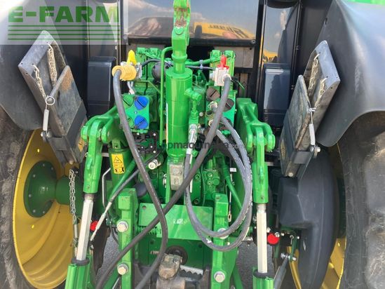 Tractor agrícola - John Deere - 6090M