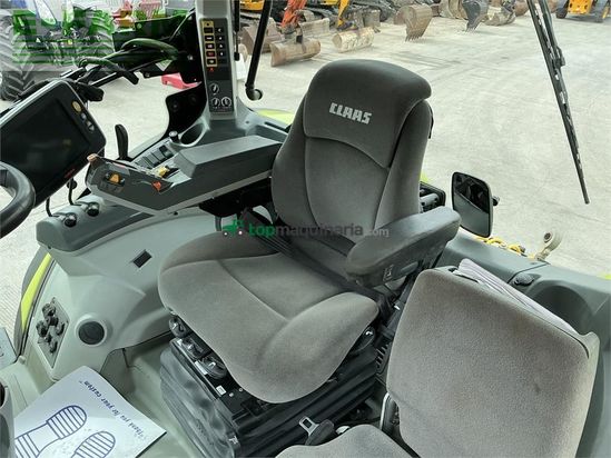 Tractor agrícola - Claas - 810 axion tractor (st27040)